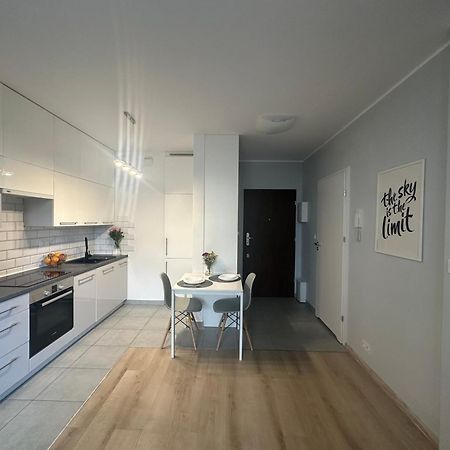 Cosy Apartment Near To The Chopin'S Airport Cybernetyki 2C Βαρσοβία Εξωτερικό φωτογραφία